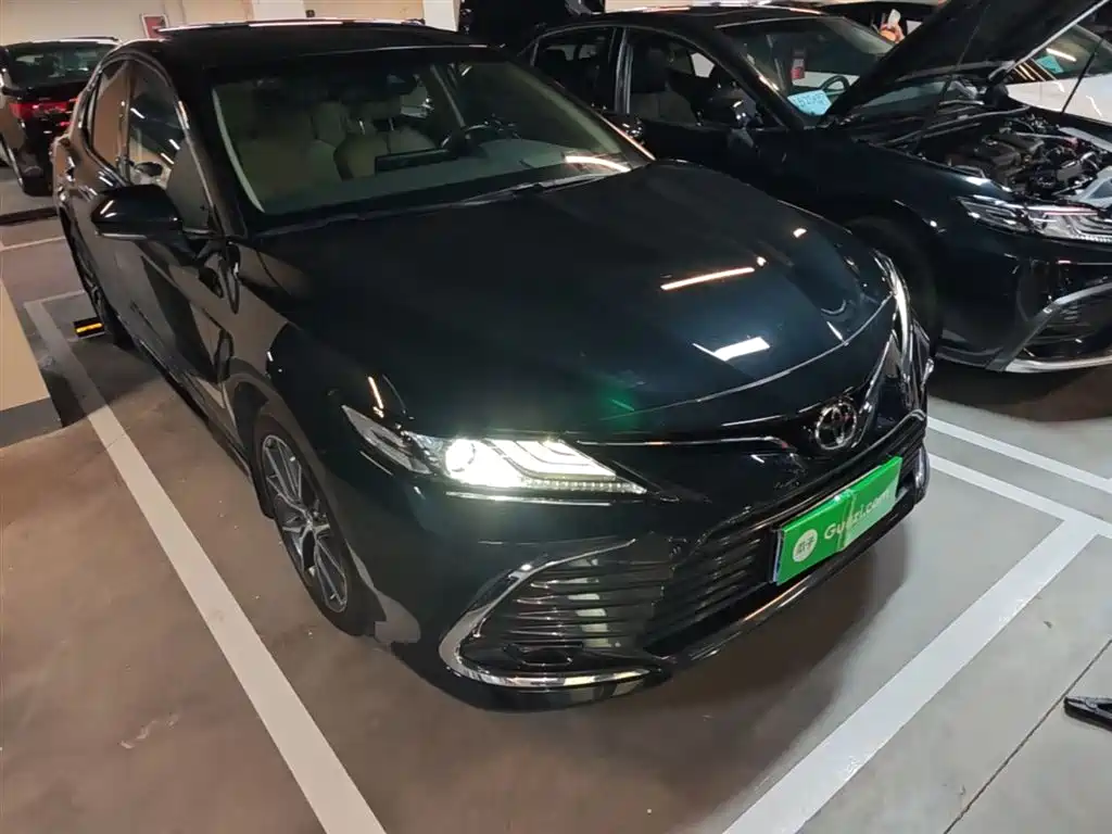Toyota Camry 2021 2.5G Luxury Edition фото 4