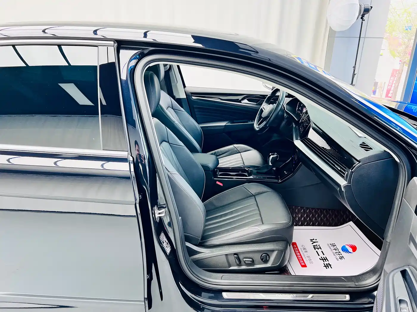 Volkswagen Passat 2023 Facelift 330TSI Starlight Elite Edition фото 26