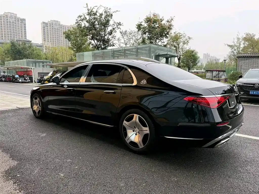 Mercedes-Benz Maybach S-Class 2022 S 480 4MATIC Intelligent Premium Special Edition фото 4