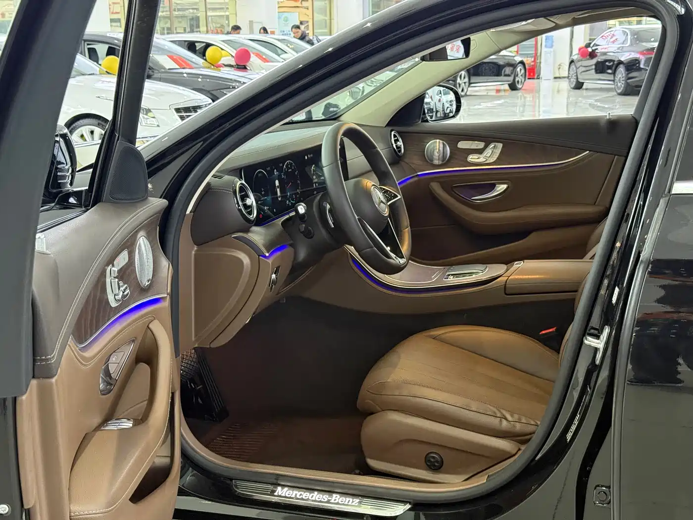 Mercedes-Benz E-Class 2021 E 300 L Luxury фото 4