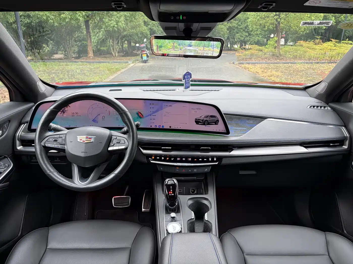 Cadillac XT4 2023 2024 28T 4WD Luxury Edition