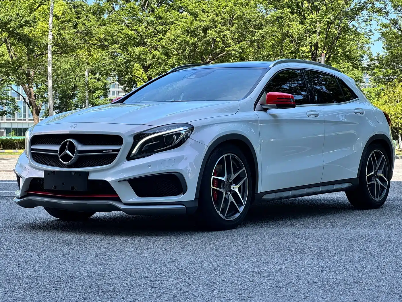 Mercedes-Benz GLA AMG 2016 AMG GLA 45 4MATIC
