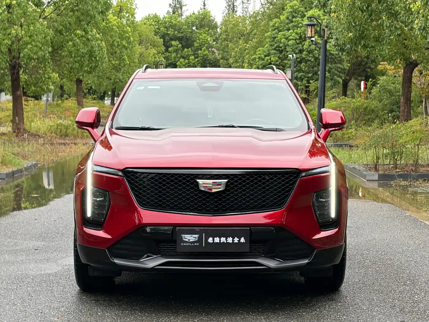 Cadillac XT4 2023 2024 28T 4WD Luxury Edition