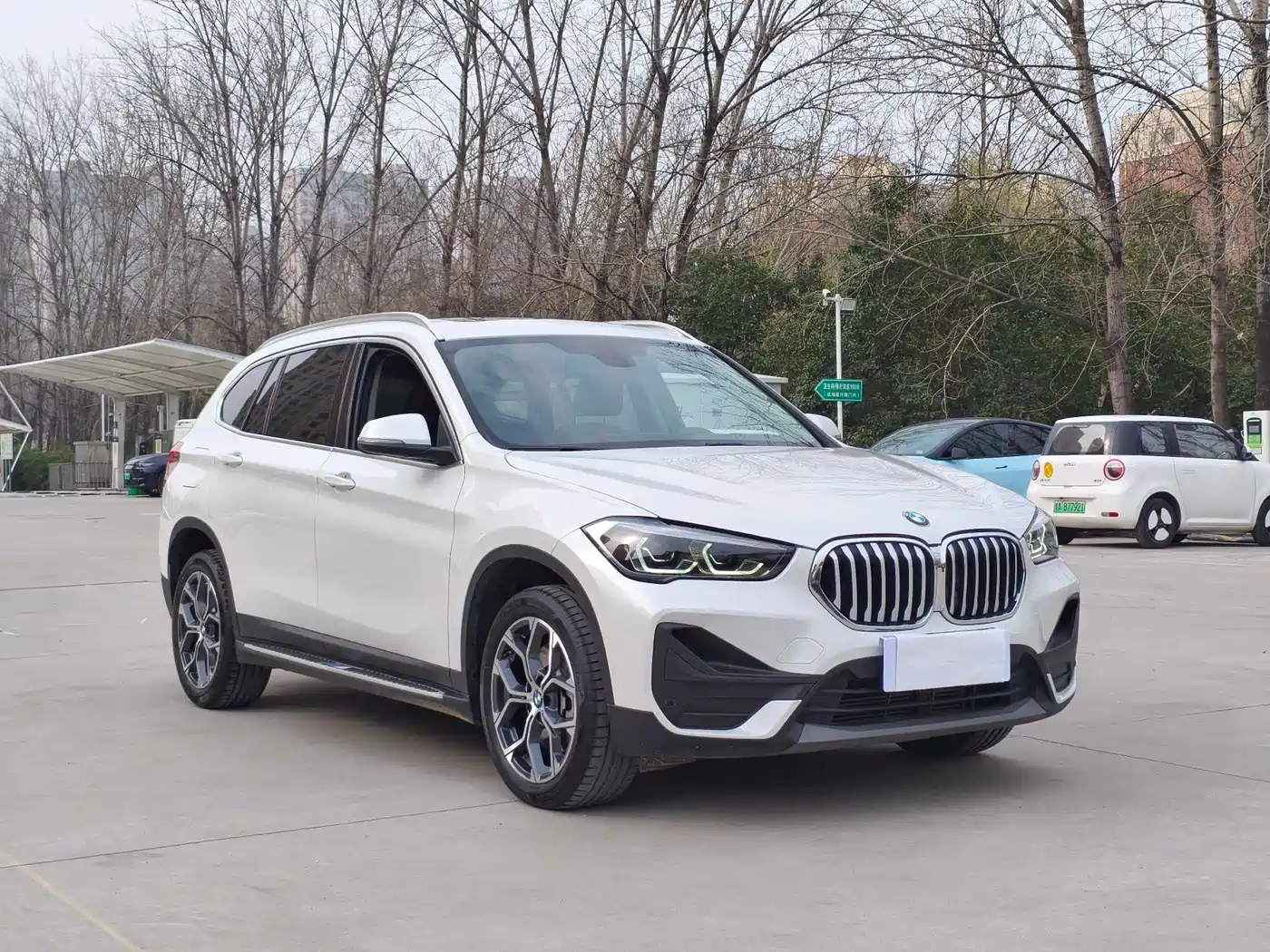 BMW X1 2022 sDrive25Li Leading фото 3