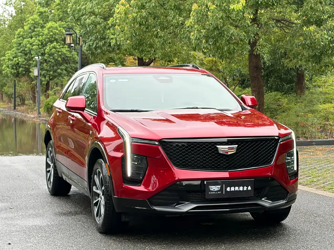 Cadillac XT4 2023 2024 28T 4WD Luxury Edition