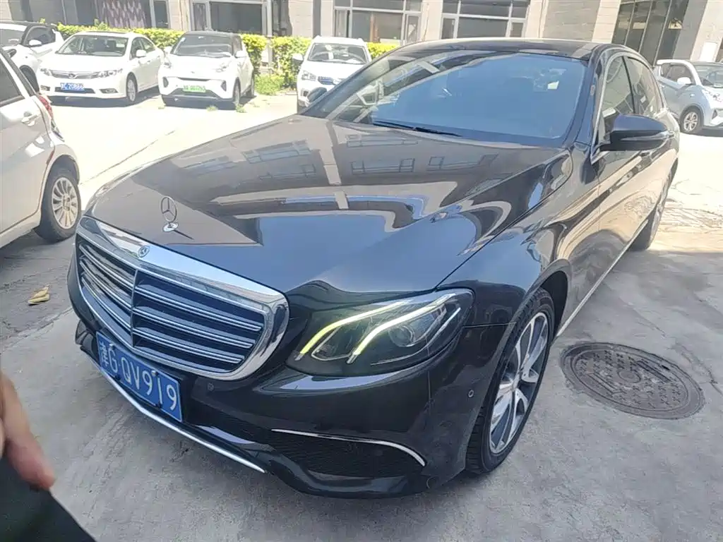 Mercedes-Benz E-Class 2016 E 300 L Fashion Type