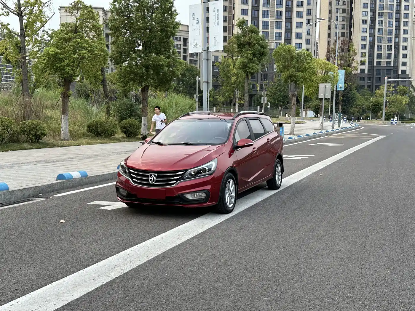 Baojun 310W 2018 2017 1.5L Manual Fashion Edition (China V)