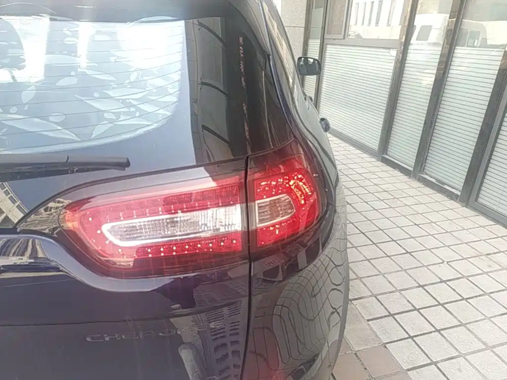 Jeep Cherokee 2018 2017 2.0L Superior Edition