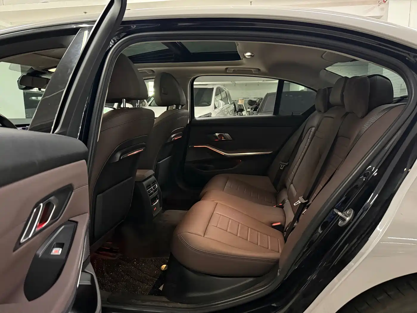 BMW 3 Series 2021 320Li M Sport Package фото 10