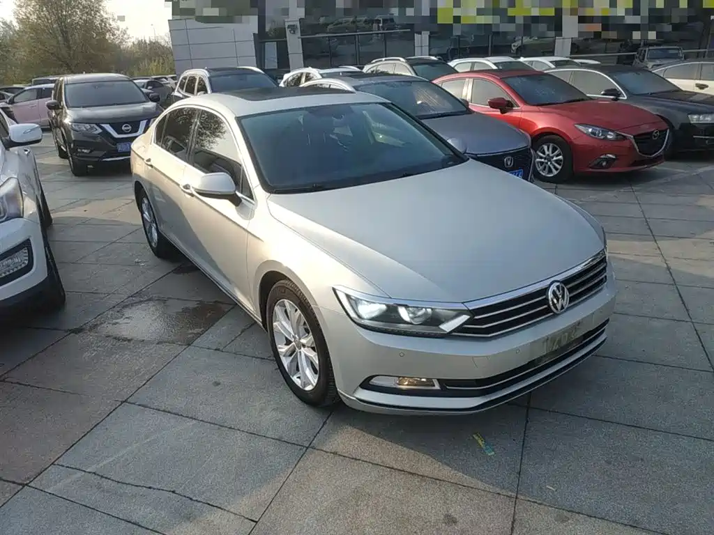 Volkswagen Magotan 2018 Facelift 330TSI DSG Luxury фото 20