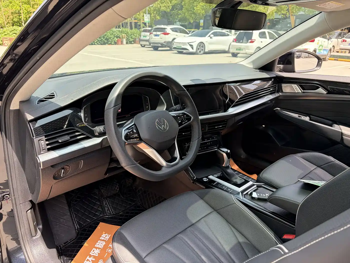 Volkswagen Passat 2024 380TSI Dragon Soaring Edition фото 6