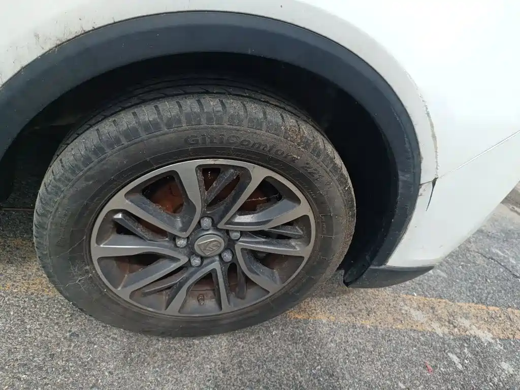 Baojun 730 2021 2021 1.5L Manual Fashion 7-Seater
