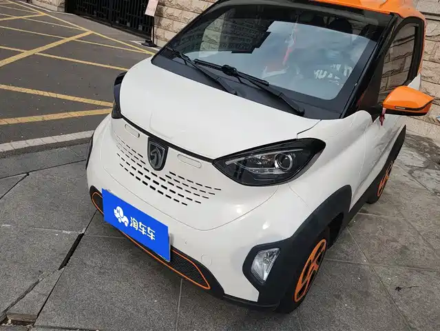 BAOJUN E100