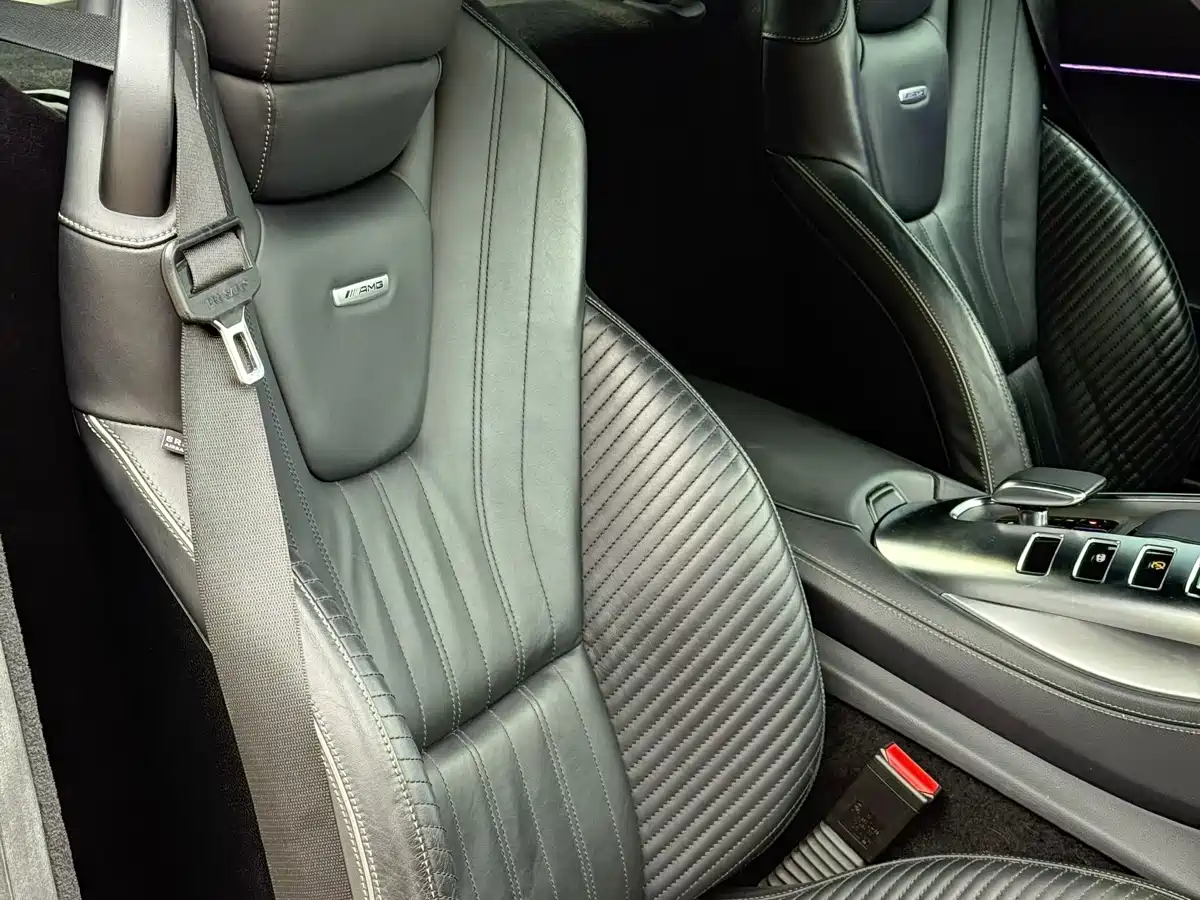 MERCEDES-BENZ AMG GT