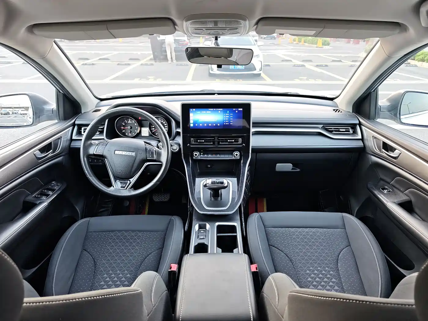 Haval M6 2021 PLUS 1.5T DCT Luxury Smart Connect фото 19