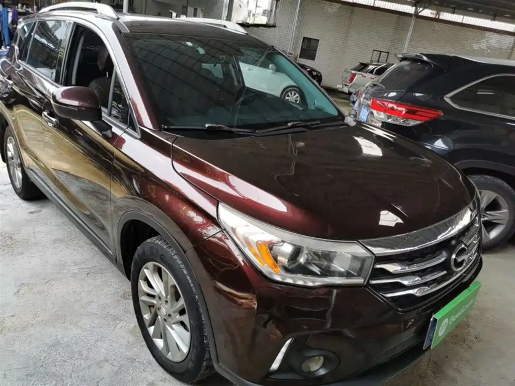 GAC Trumpchi Trumpchi GS4 2015 200T G-DCT Comfort Edition фото 4
