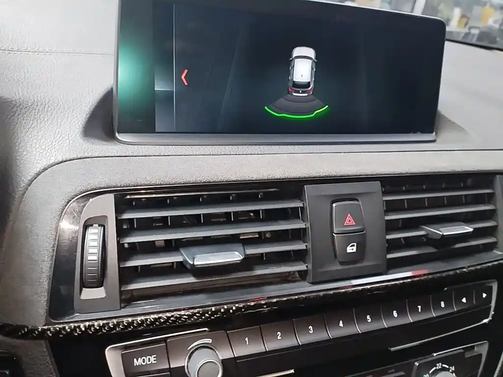 BMW 1 Series (Import) 2018 2018 118i Sport Design Package