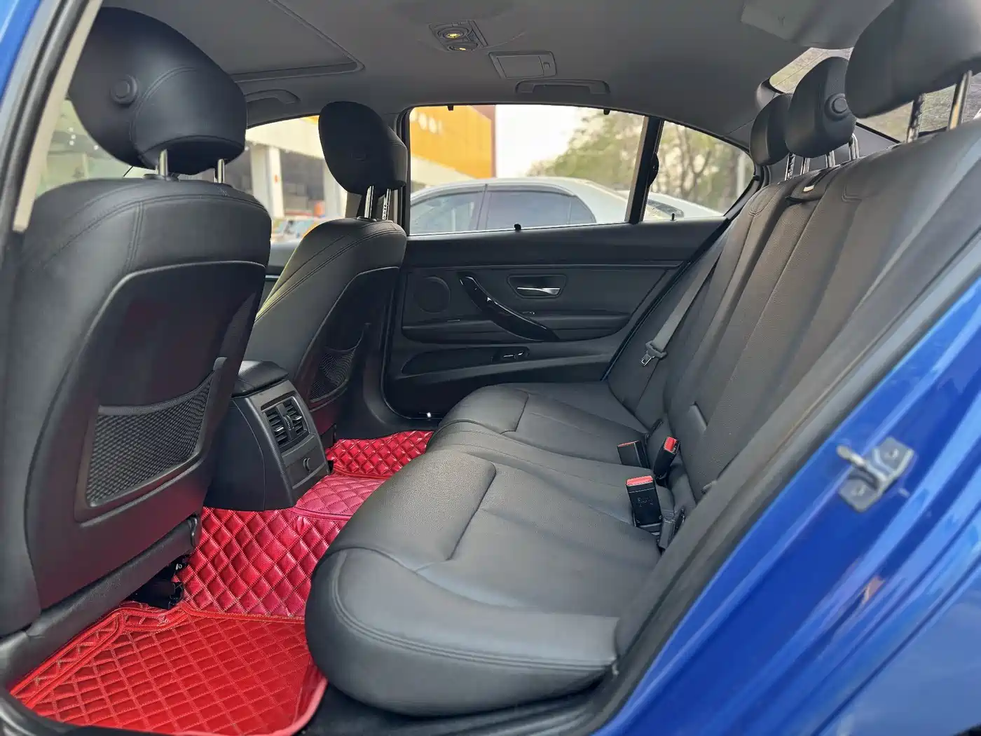 BMW 3 Series 2019 320Li M Sport Package фото 6