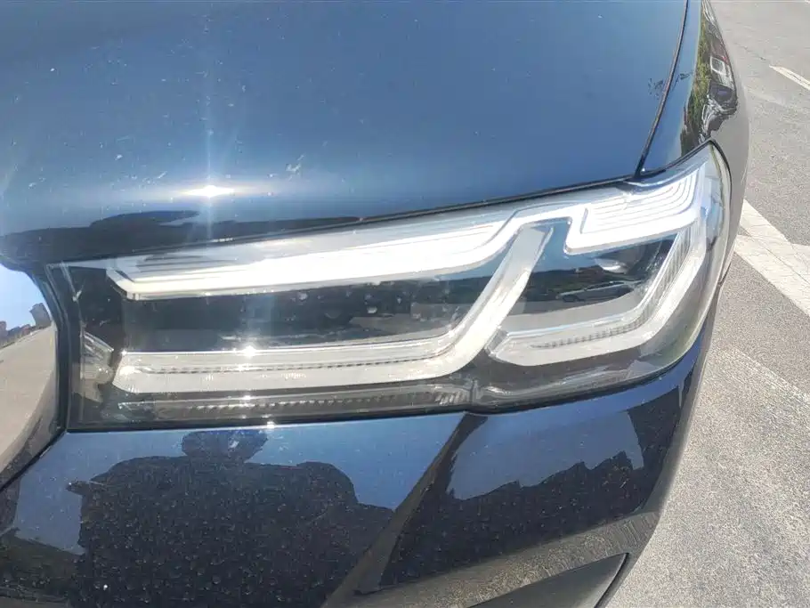 BMW 5 Series 2023 Facelift 530Li Leading M Sport Package фото 5