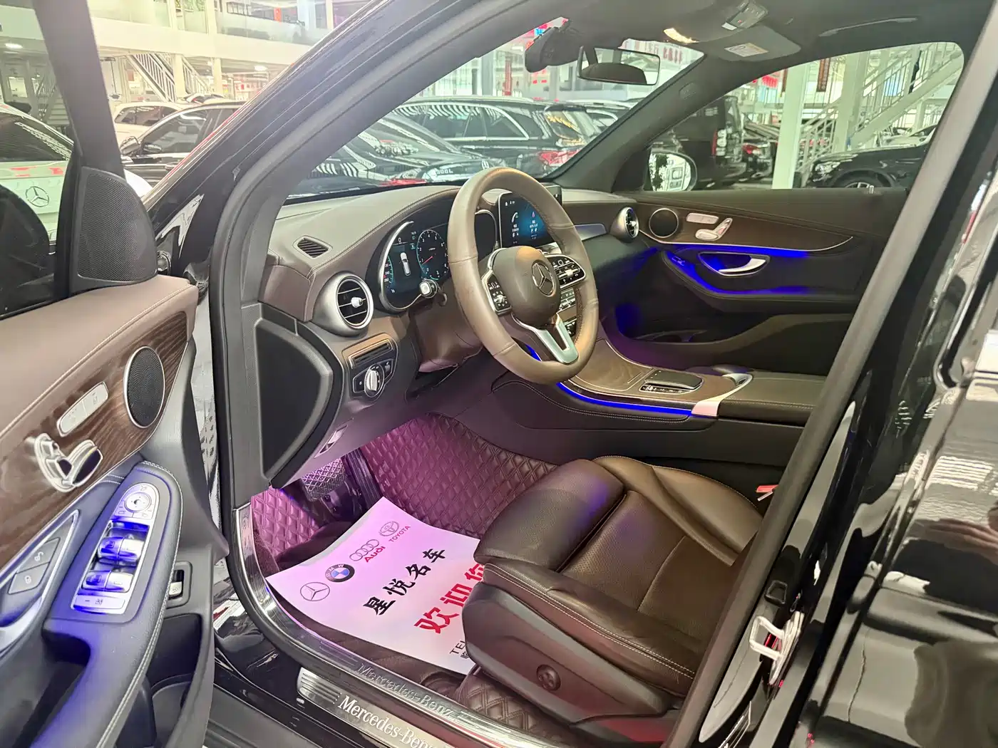 Mercedes-Benz GLC 2020 GLC 260 L 4MATIC Luxury фото 5