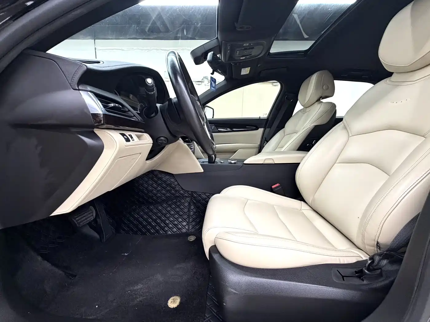 Cadillac CT6 2019 28T Fashion Model фото 4