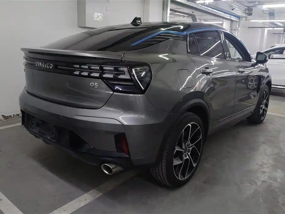 Lynk & Co 05 2020 2.0TD 2WD Shine Halo фото 3