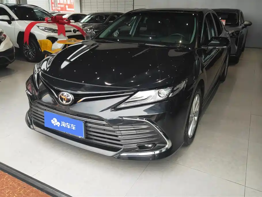 Toyota Camry 2021 2.0G Luxury Edition