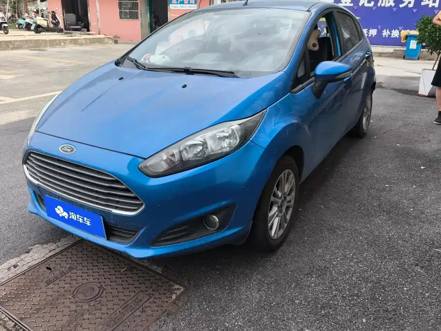 2015 Ford Fiesta