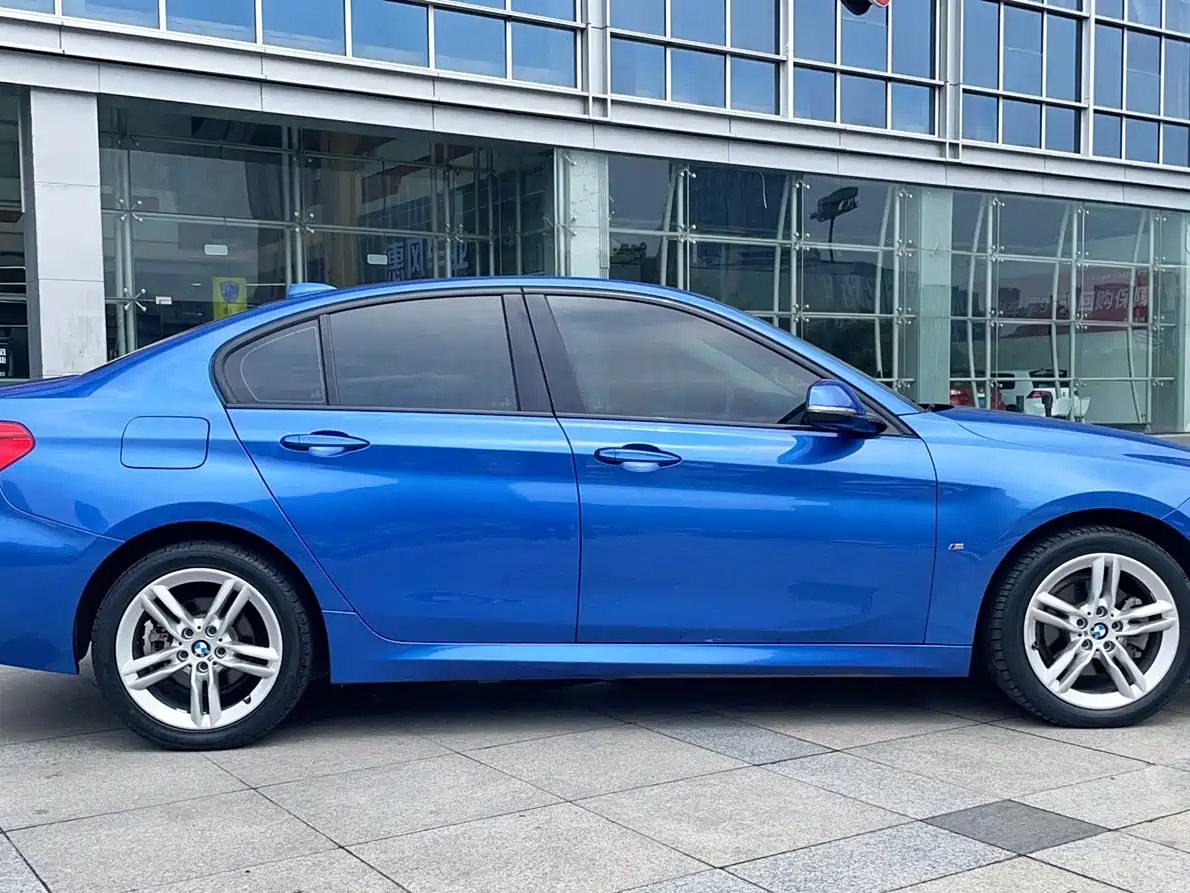BMW 1 Series 2019 118i M Sport Package фото 5