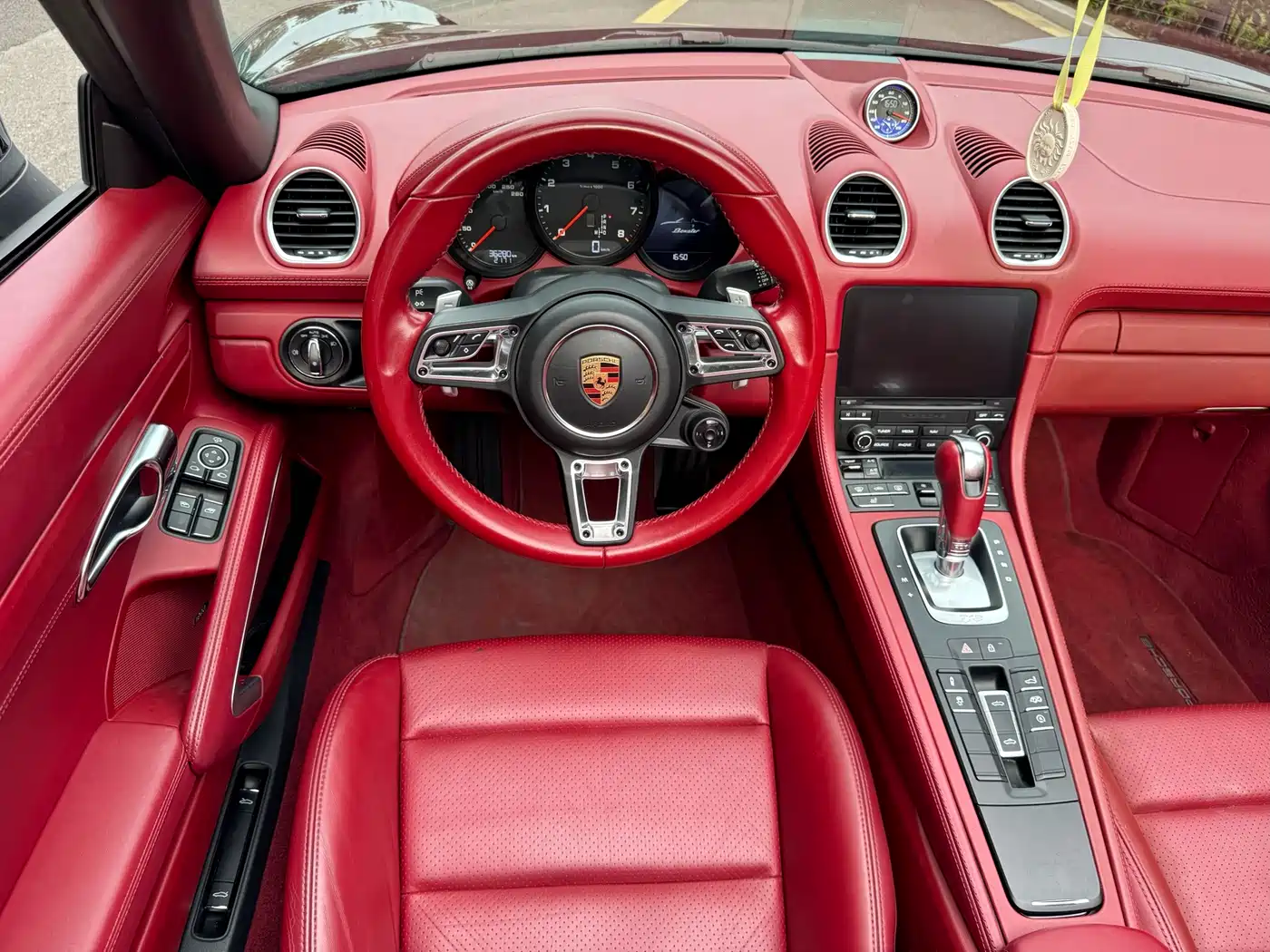 Porsche 718 2022 Boxster 2.0T фото 6