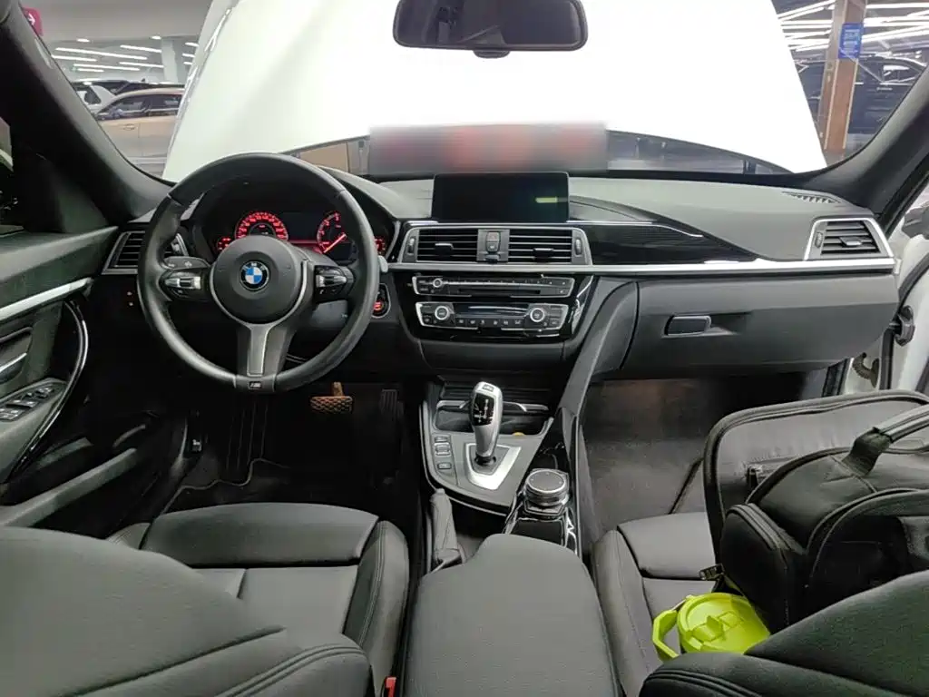 BMW 3 Series GT 2021 2020 320i M Sport Package
