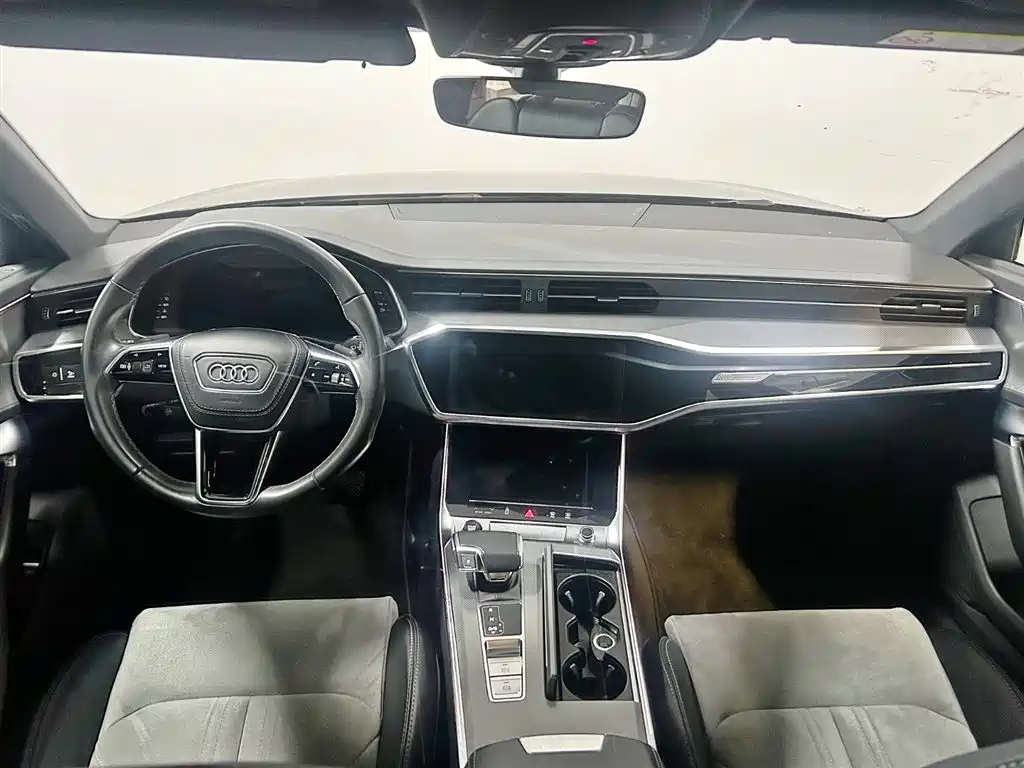 Audi A6L 2023 45 TFSI Premium Selection Dynamic фото 9