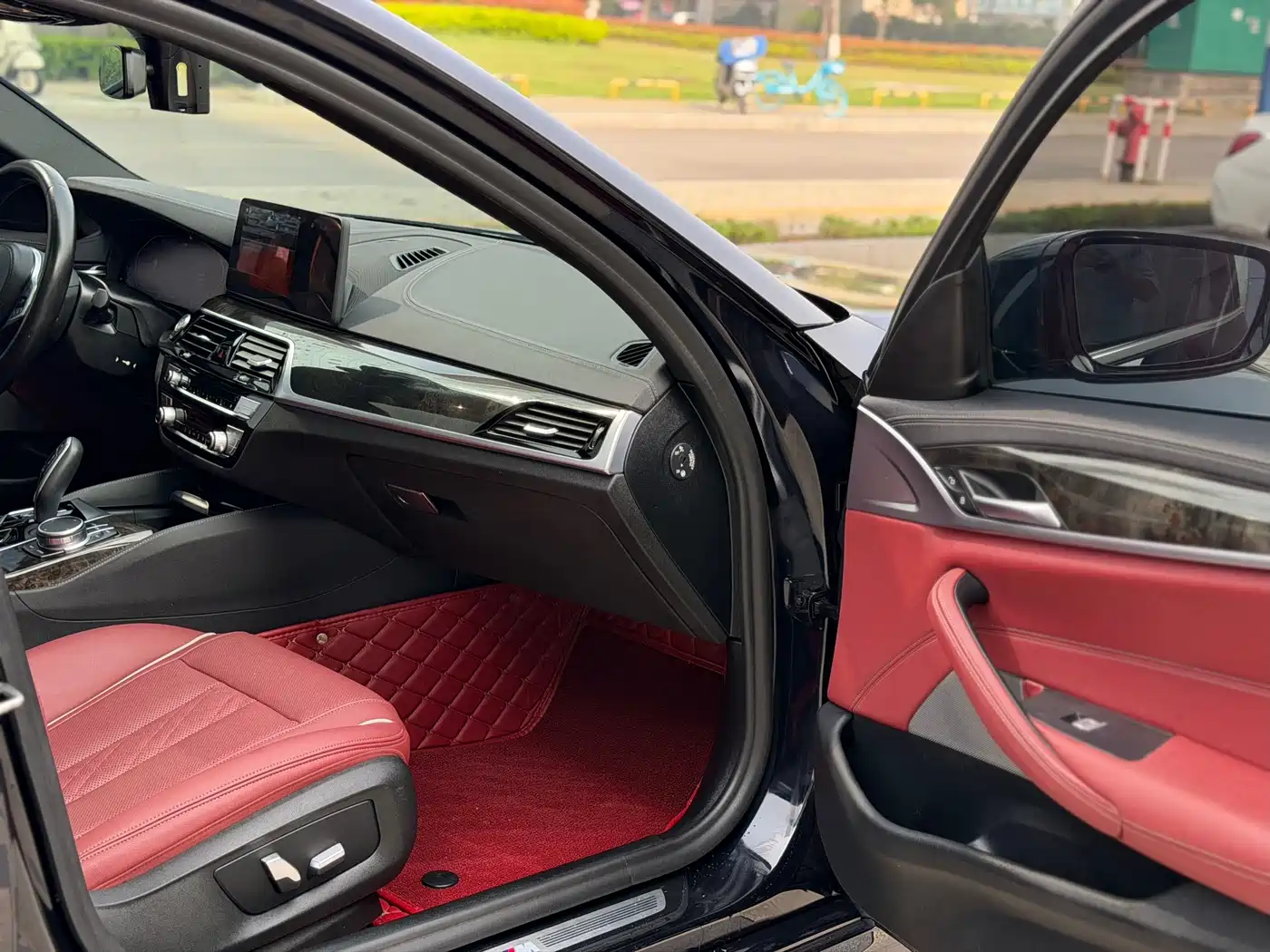 BMW 5 Series 2021 Facelift 525Li M Sport Package фото 11