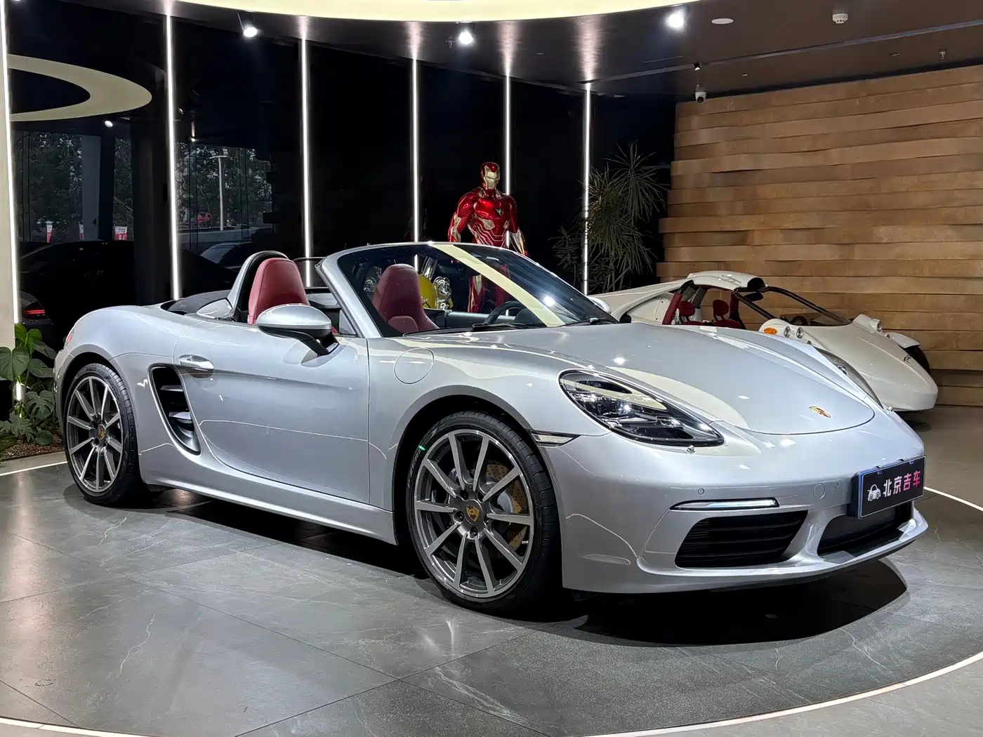 Porsche 718 2018 Boxster 2.0T фото 7