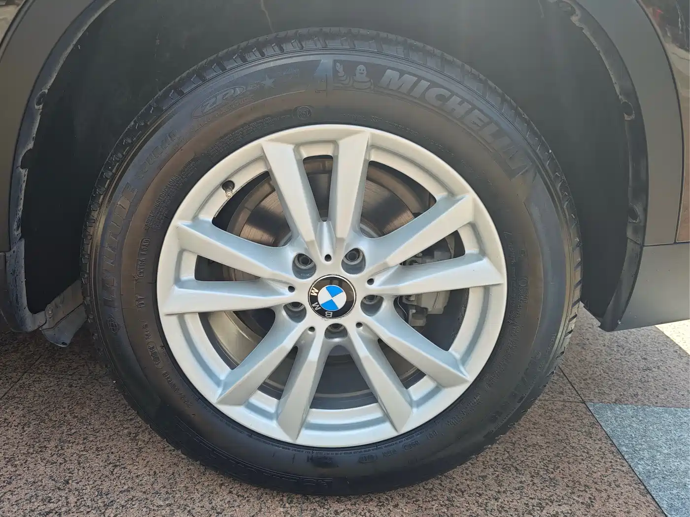 BMW X5 (Import) 2015 xDrive28i фото 18