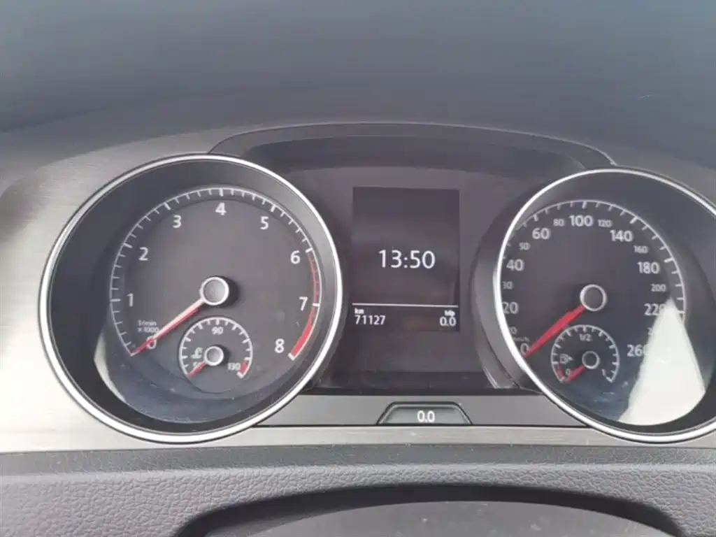 Volkswagen Golf 2015 1.4TSI Automatic Comfort фото 8