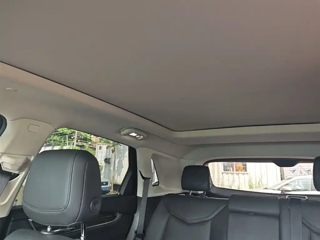 Cadillac XT5 2018 28T 4WD Luxury фото 18