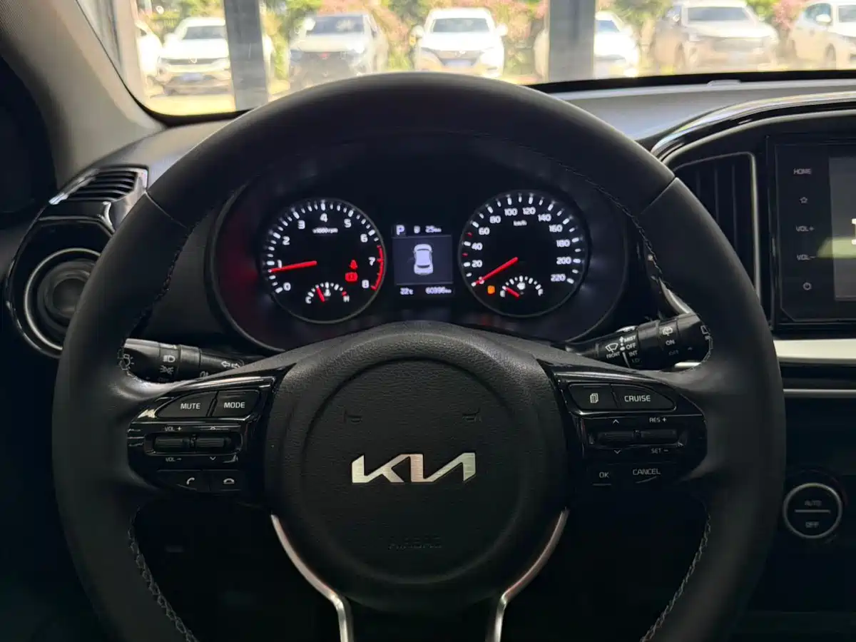 Kia KX1 2021 1.4L CVT Fun Sunroof Version фото 13