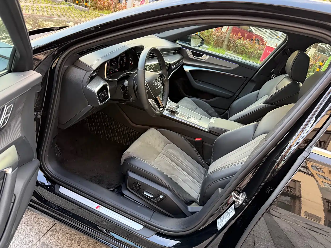 Audi A6L 2024 45 TFSI Premium Dynamic фото 5