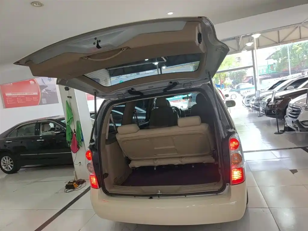 Buick GL8 2014 2.4L Classic Edition фото 19