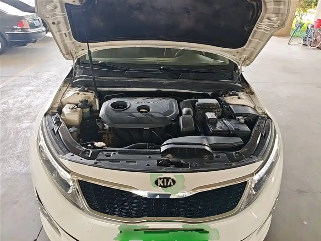 Kia K5 2014 2.0L Automatic LUXURY фото 20