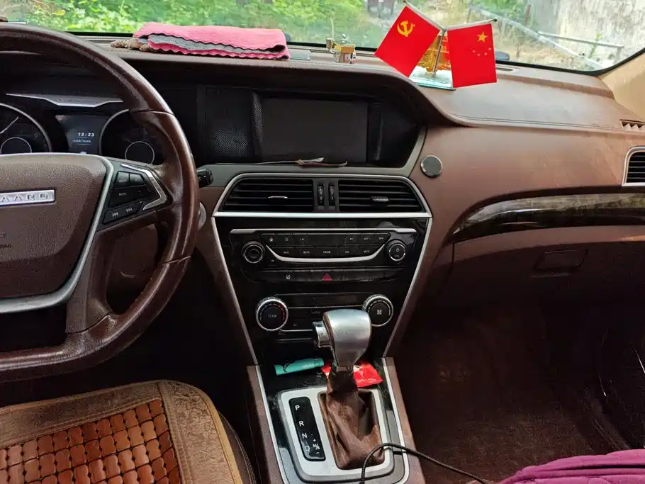 Leopaard CS10 2019 2017 Model 2.0T Automatic Urban Edition