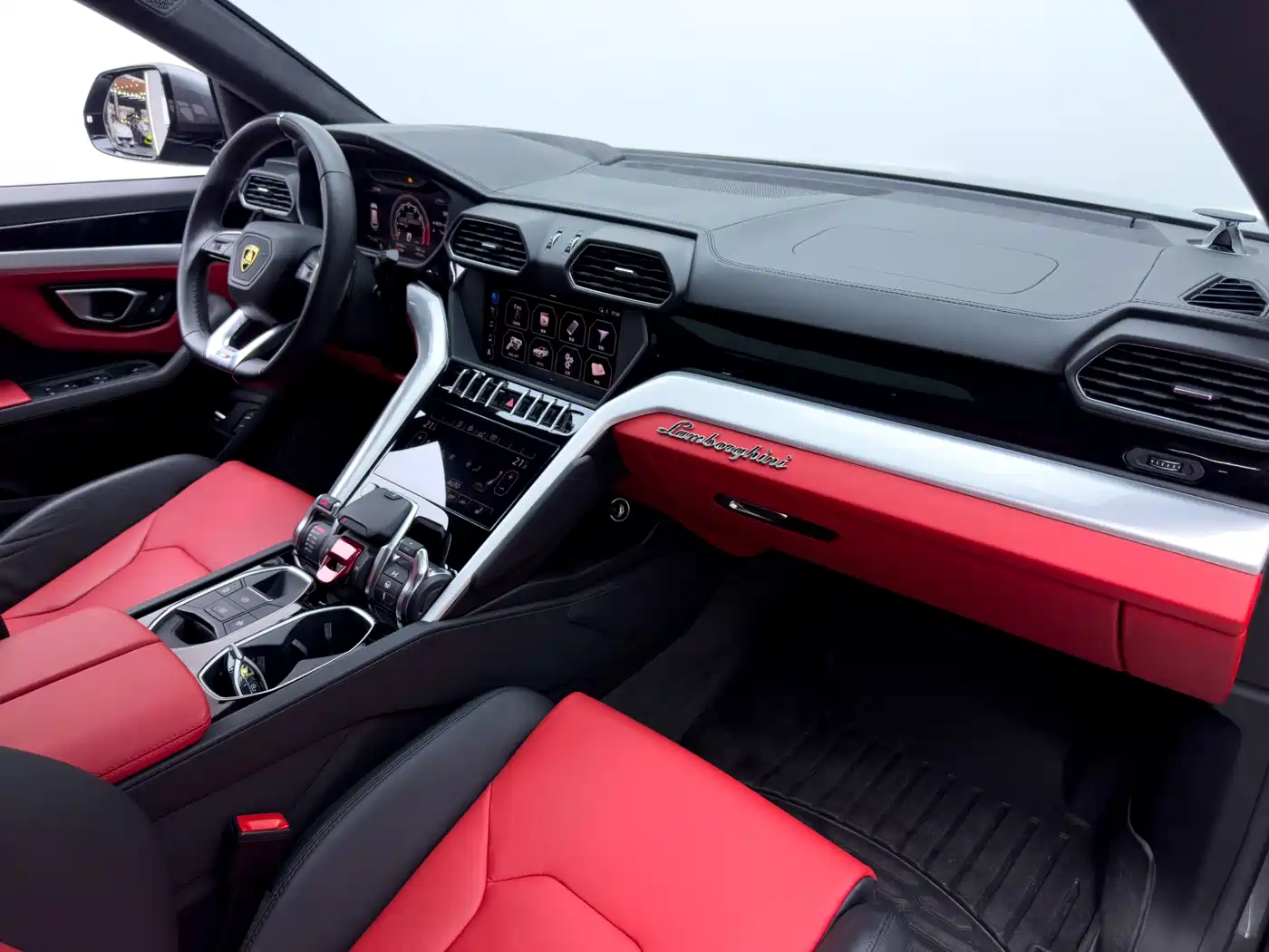 Lamborghini Urus 2018 4.0T V8 фото 16