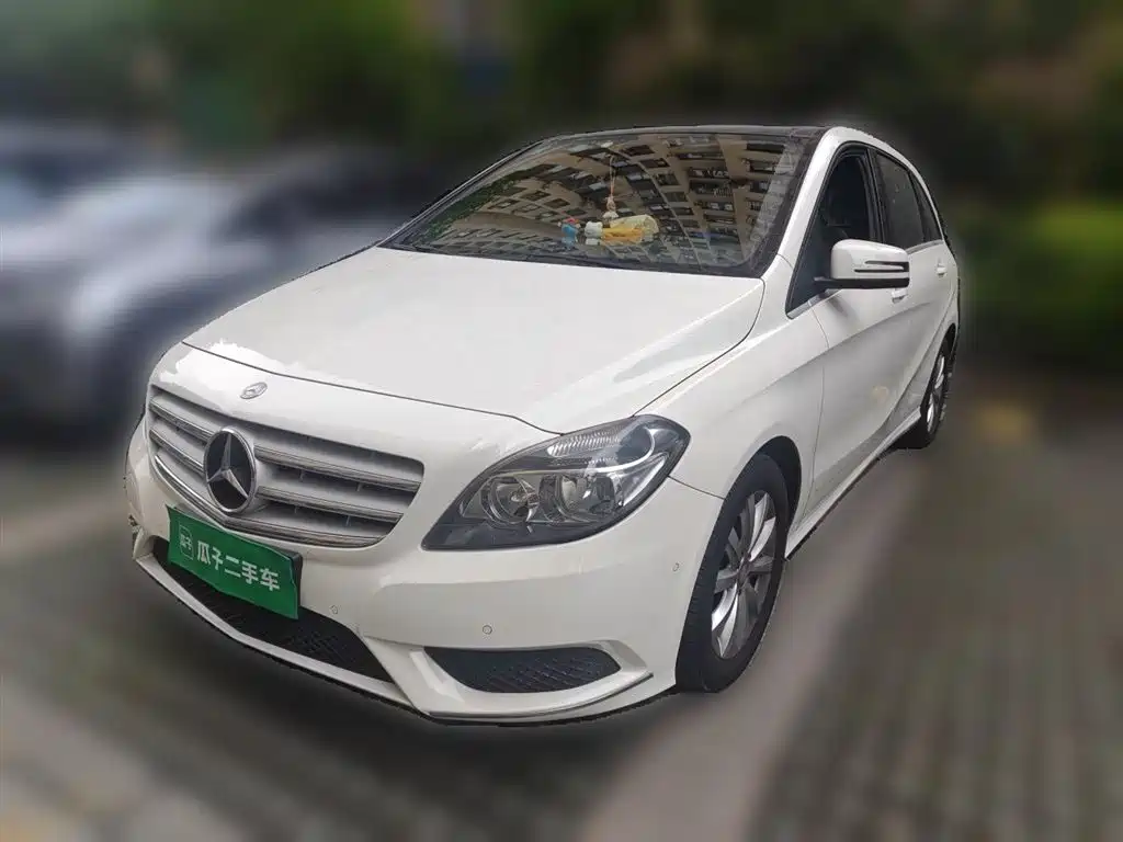 Mercedes-Benz B-Class 2012 B 180
