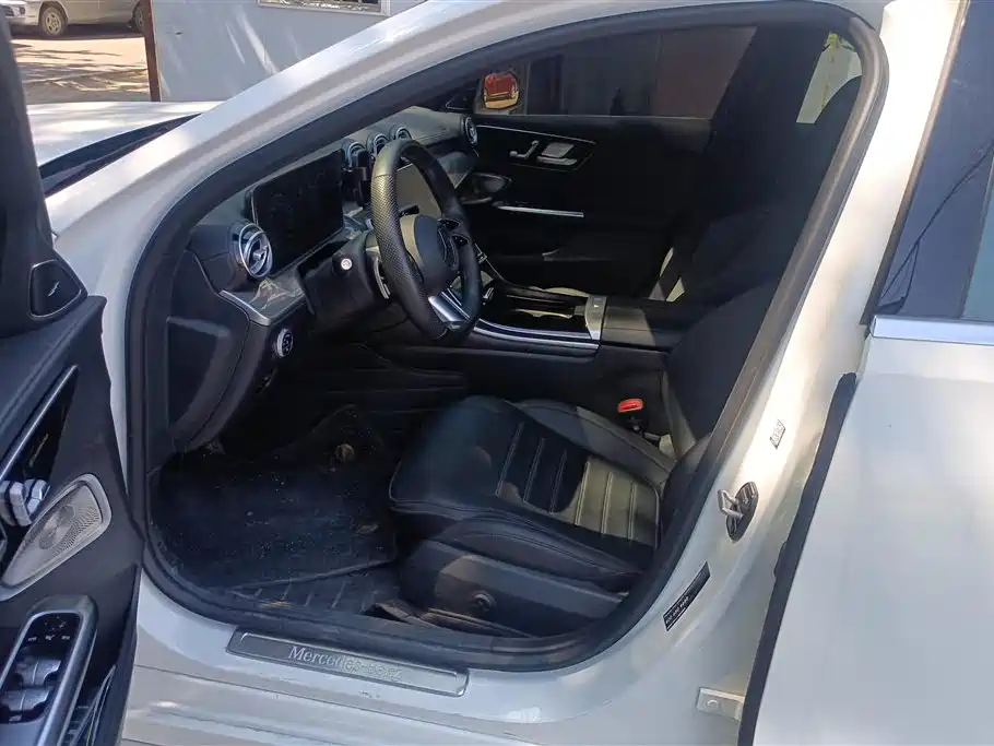 Mercedes-Benz C-Class 2025 Facelift C 260 L Sport Edition фото 9