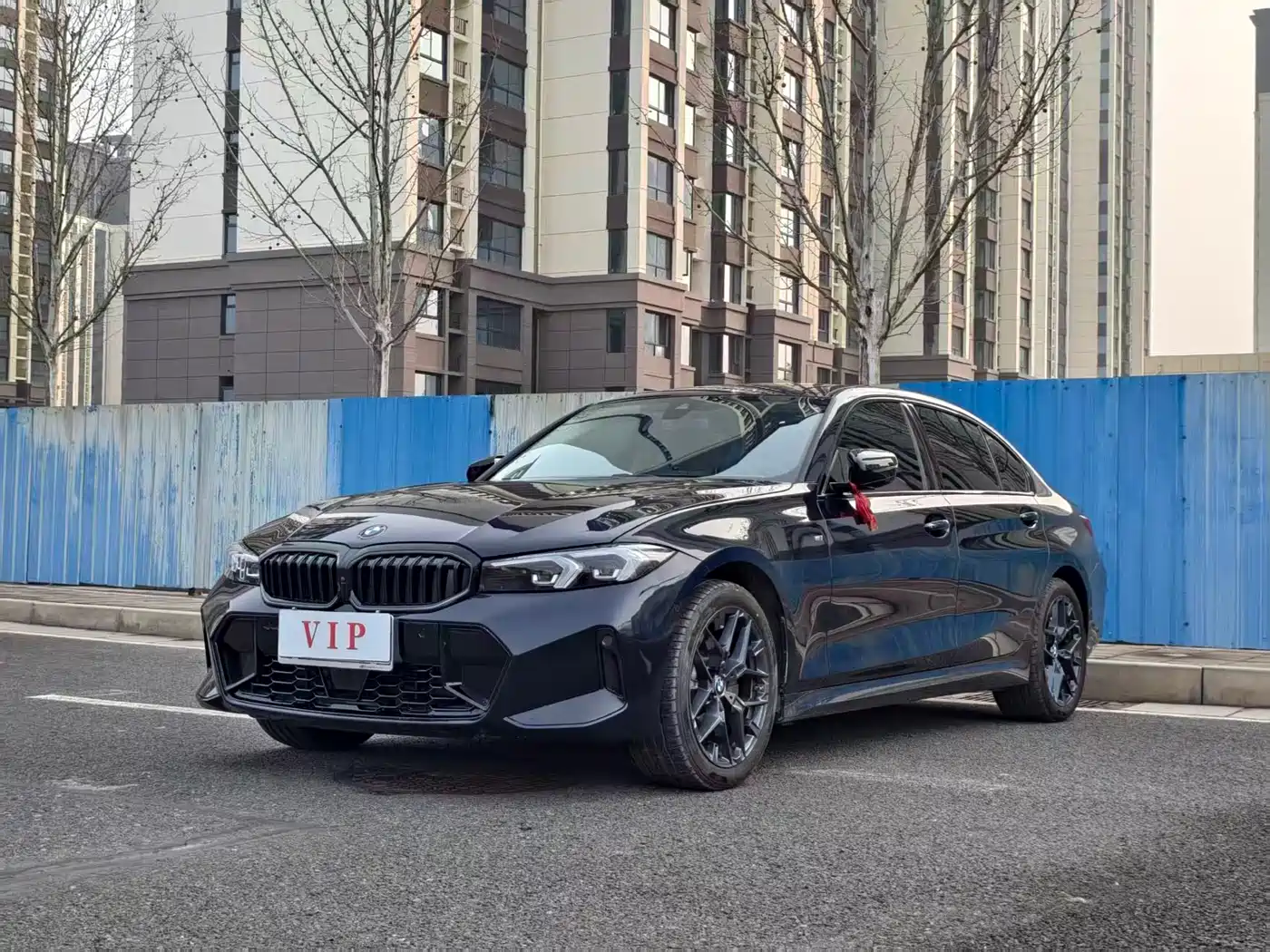 BMW 3 Series 2025 330Li M Sport Night Edition