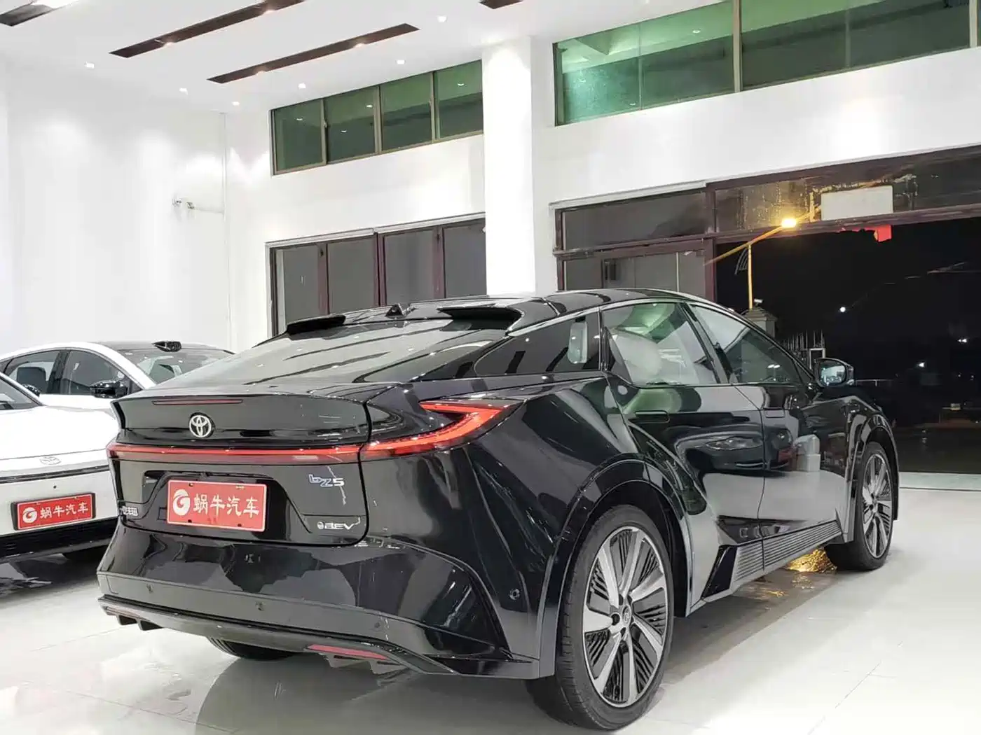 Toyota bZ5 2025 550 PRO Smart Edition фото 10