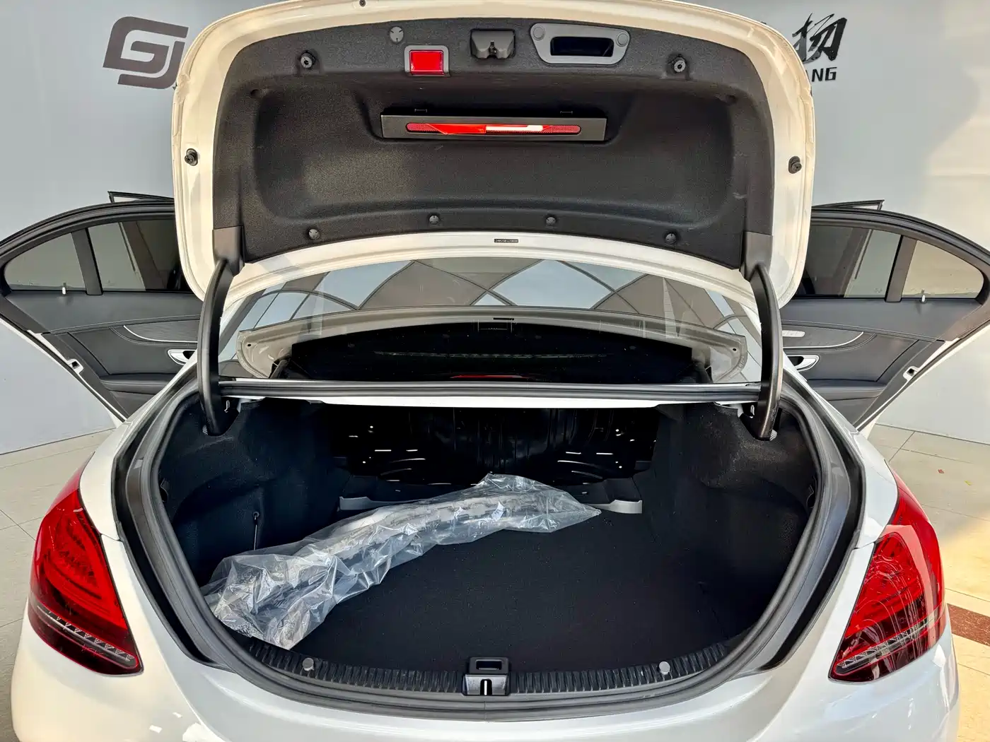 Mercedes-Benz C-Class 2020 C 200 L Fashion Sport фото 23