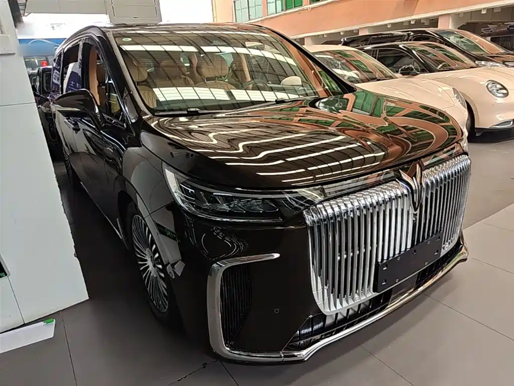 Voyah Auto Voyah Dreamer 2025 PHEV AWD Flagship Kunpeng Edition фото 4