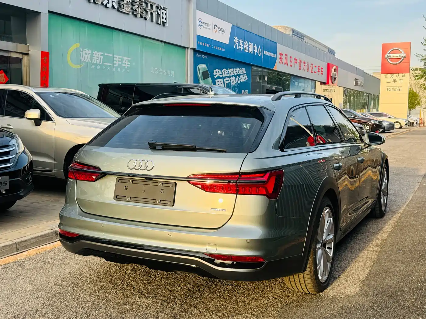 Audi A6 (Import) 2021 allroad quattro Explorer 55 TFSI Premium Off-road фото 9